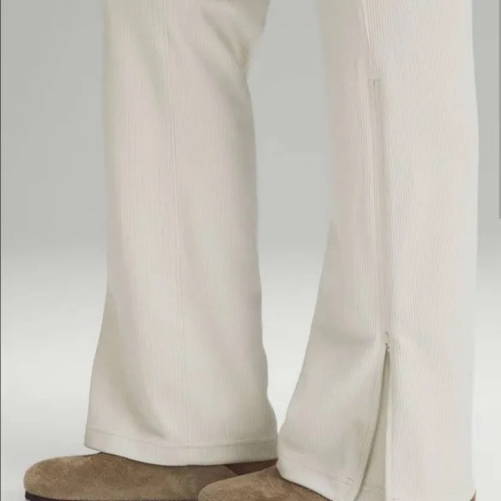 Lululemon atheltica rib zip flares